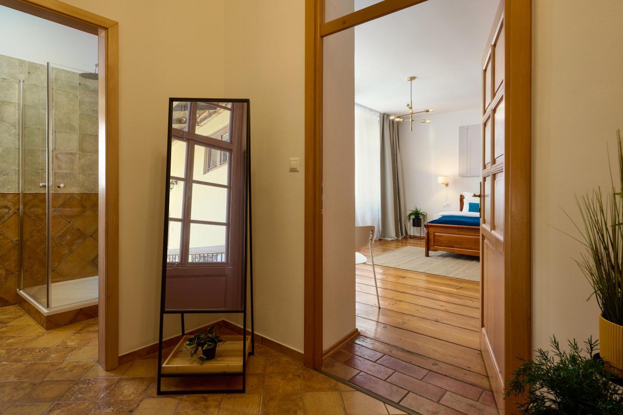 Latran House 71 By Kh Hotel Чешки Крумлов Екстериор снимка